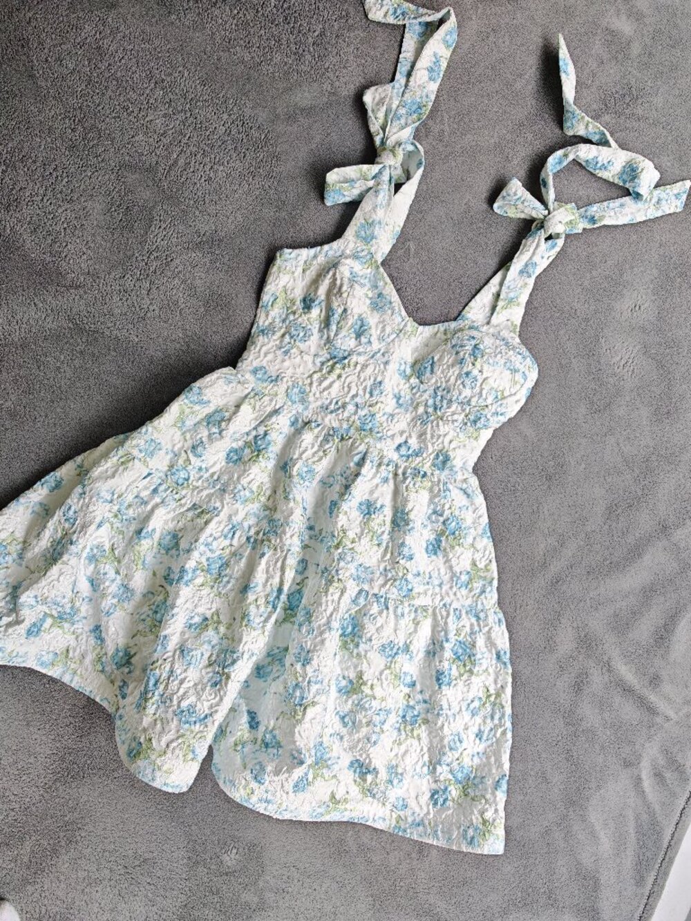 Altar’d State Blue Floral Shimmer Jacquard Tie Strap Mini Dress Cottagecore Size - Picture 3 of 16